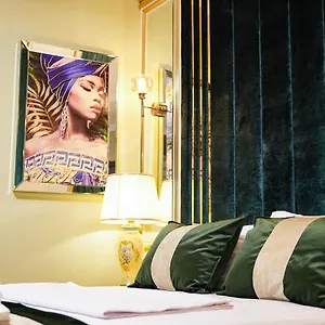 White Moon Hotel Suites Стамбул